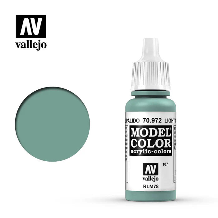 Model Color Verde azul pálido