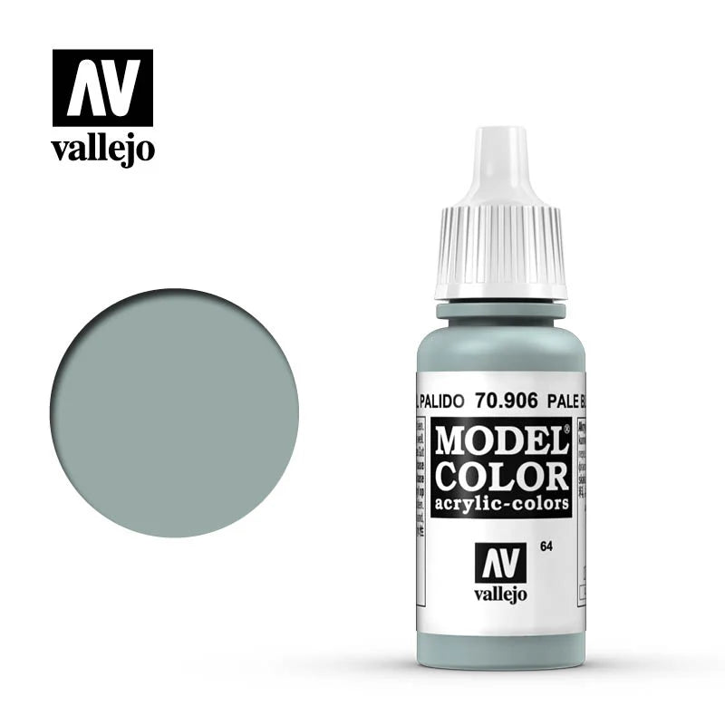 Model Color azul pálido